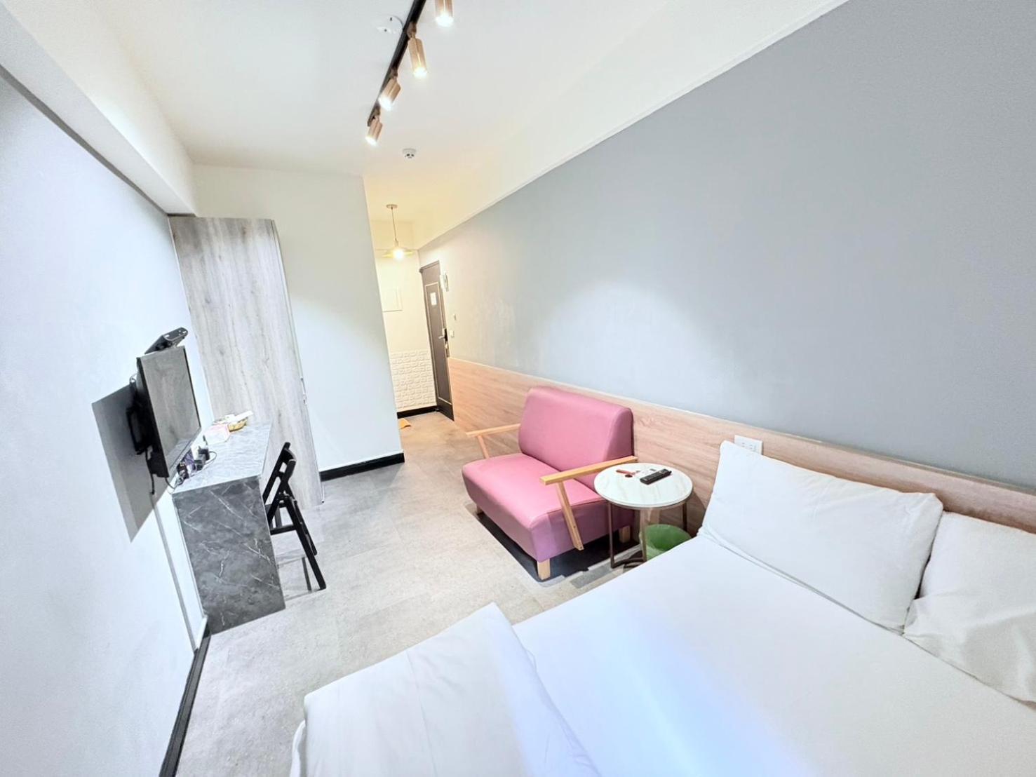 Fengjia Gift Box Homestay Đài Trung Ngoại thất bức ảnh